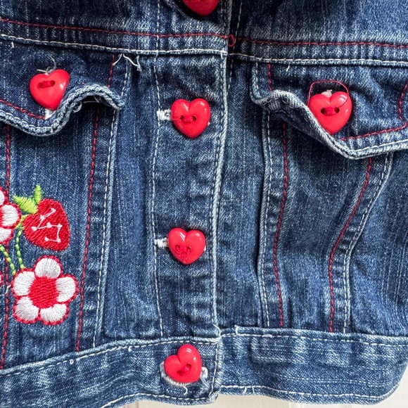Young Hearts 2T Girls Short Sleeve Jean Jacket with Floral Strawberry Embroidery - Picture 3 of 8